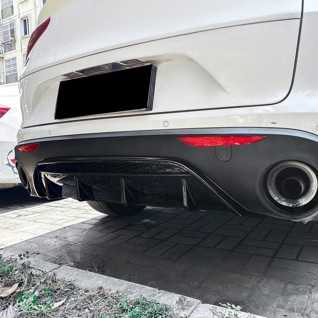 AMP-Z Rear Bumper Spoiler Lip For Alfa Romeo Stelvio 2017+