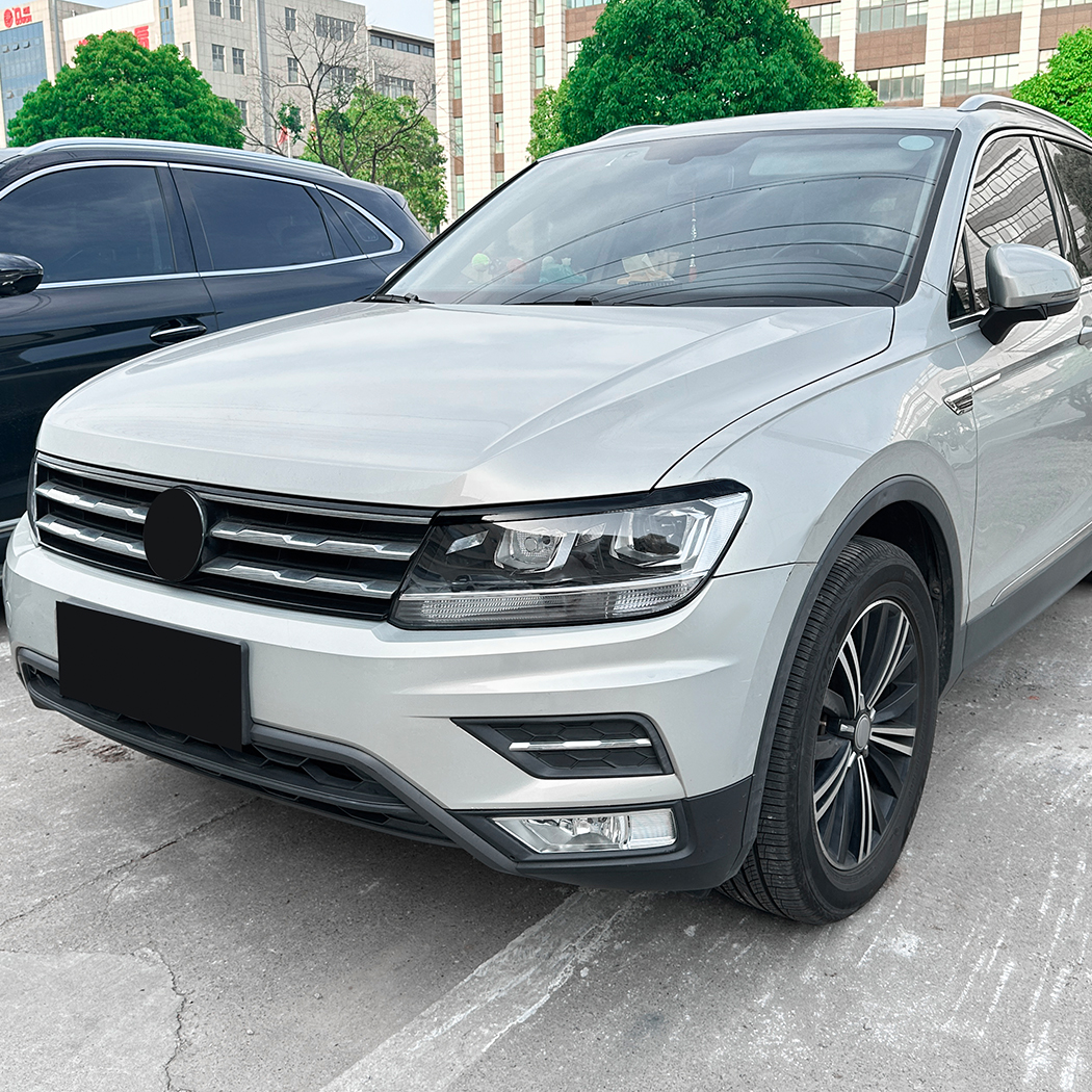 AMP-Z Headlight Eyebrows Eyelids Sticker For VW Volkswagen Tiguan MK2 2017-2020
