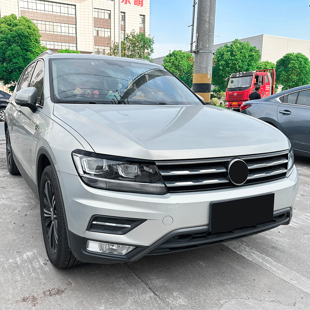 AMP-Z Headlight Eyebrows Eyelids Sticker For VW Volkswagen Tiguan MK2 2017-2020