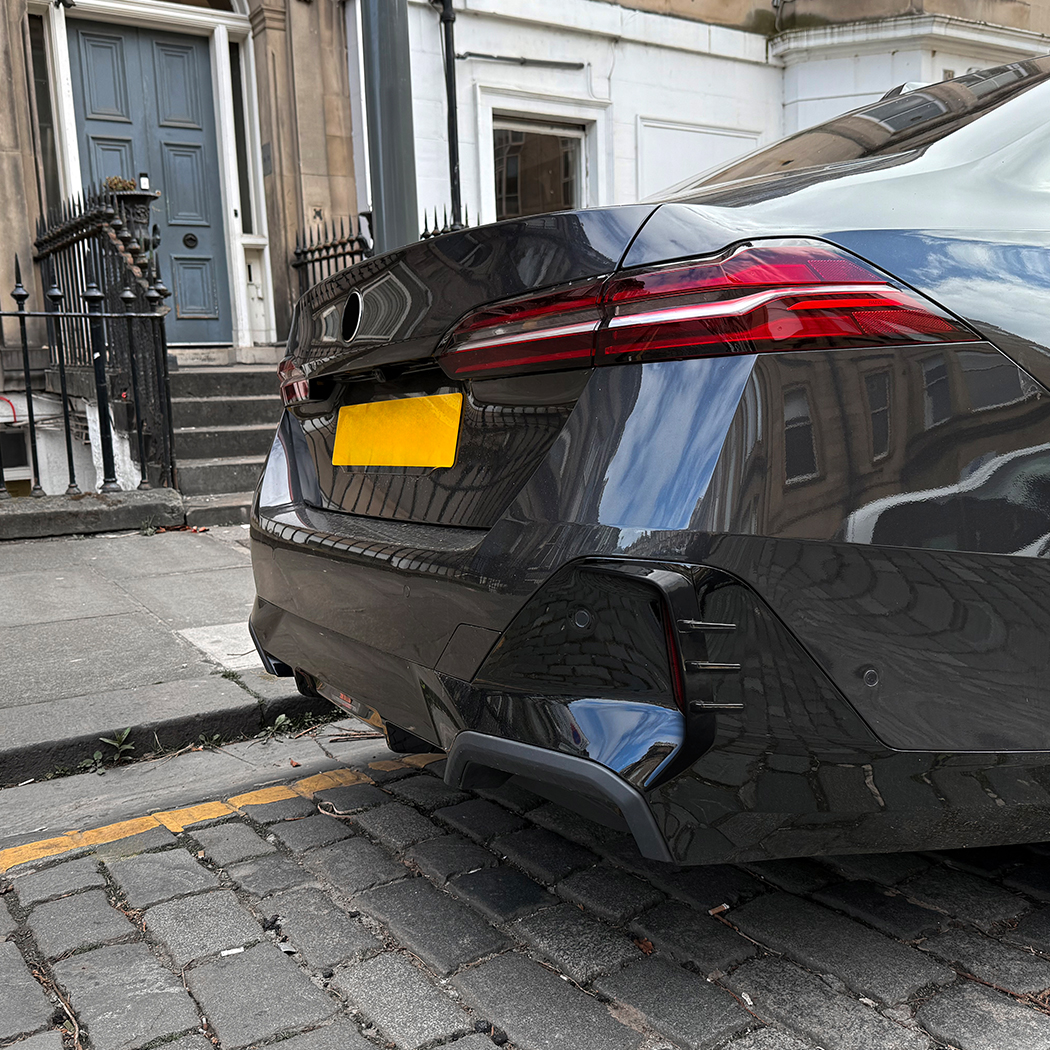 AMP-Z Rear Bumper Fins Spoiler Canards For BMW 5 Series G60 M Sport 2024+