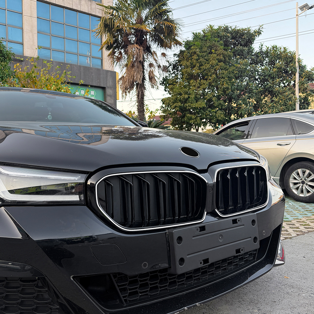 AMP-Z Front Bumper Grille Grill With Lights For BMW 5 Series G30 G31 LCI 2021-2023