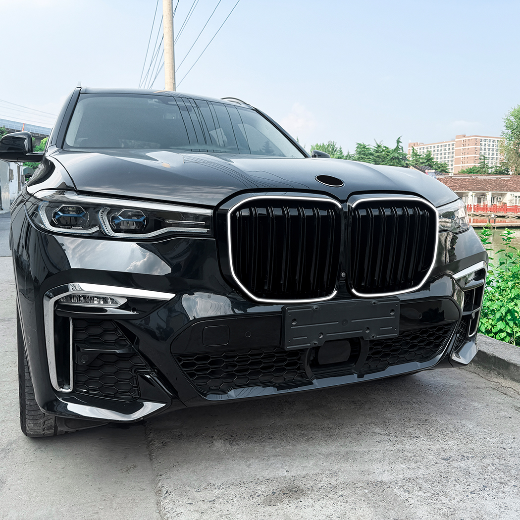 AMP-Z Front Bumper Grille Grill With Lights For BMW X7 G07 Pre-facelift 2019-2022