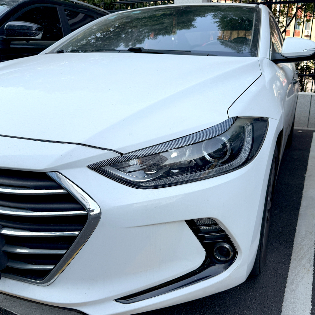 AMP-Z reflektor brwi powieki naklejka na Hyundai Elantra MK6 przed liftingiem