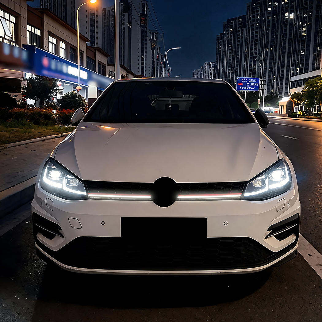 شواية المصد الأمامي AMP-Z مع أضواء لـ VW Volkswagen Golf MK7 .5 GTI 2017-2019