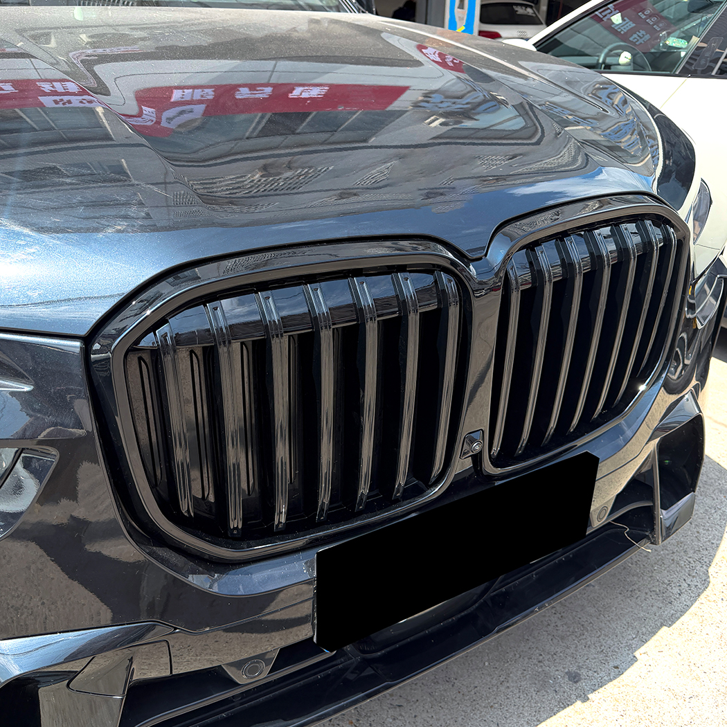 Grade da grade do p&aacute;ra-choque dianteiro AMP-Z para BMW X7 G07 LCI 2023+