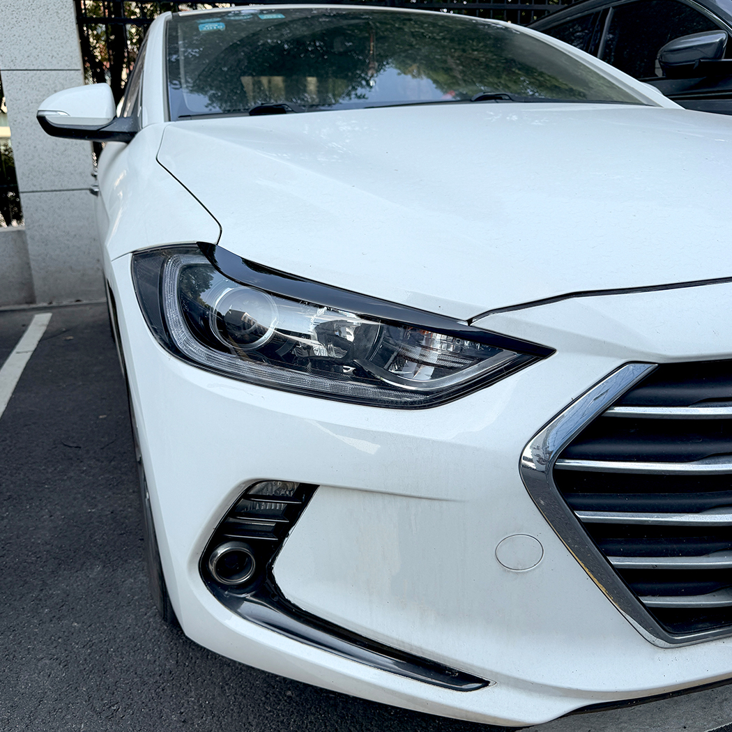 AMP-Z reflektor brwi powieki naklejka na Hyundai Elantra MK6 przed liftingiem