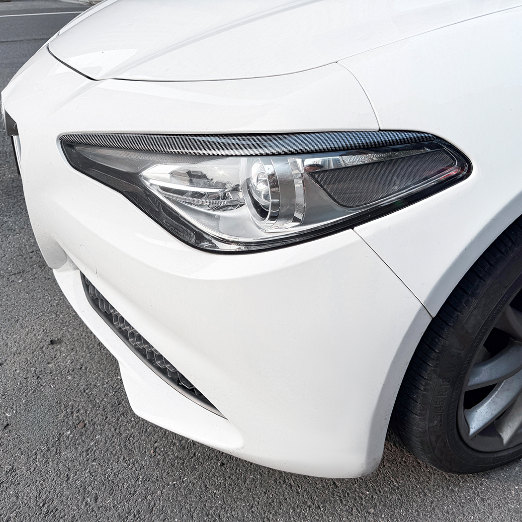 AMP-Z Headlight Eyebrows Eyelids Sticker For Alfa Romeo Giulia 2015+