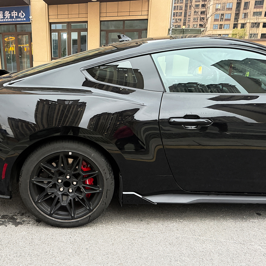 AMP-Z Side Skirt Rocker Panel Splitter Lip For Ford Mustang MK7 2024+