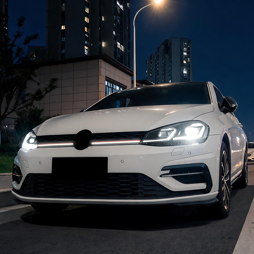 شواية المصد الأمامي AMP-Z مع أضواء لـ VW Volkswagen Golf MK7 .5 GTI 2017-2019